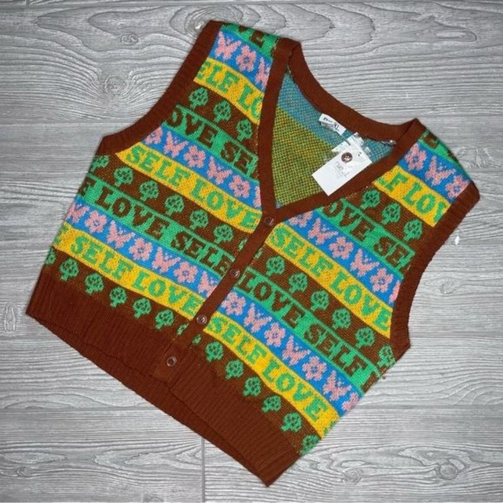 Nwt rue21 button up sleeveless sweater vest love mushroom 70s style butterfly fl